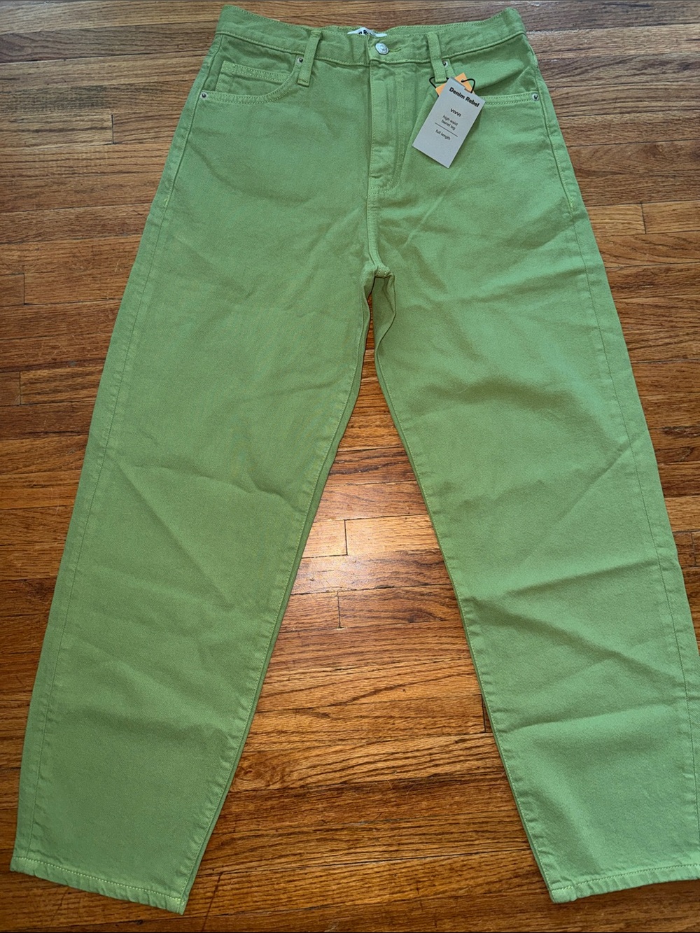 Denim Rebel Vivvi Barrel Jeans retail $268